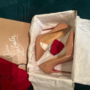 Christian Loubotin So Kate Pumps 120